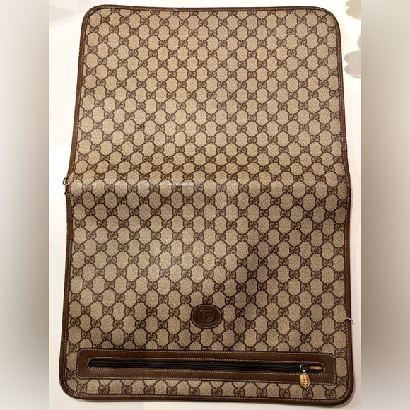 Authentic Early 90/ late 80s Gucci portfolio - Picture 10 of 12